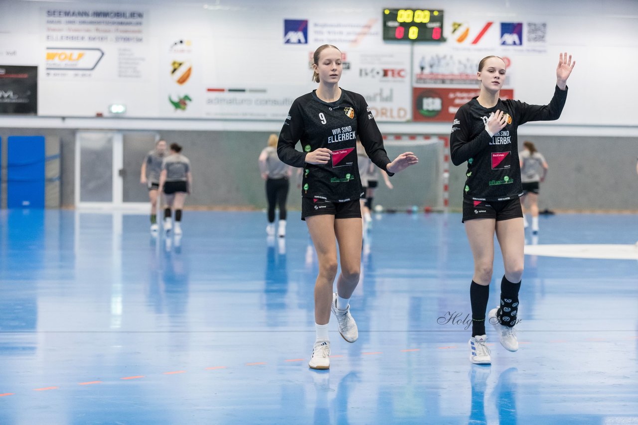 Bild 46 - wBJ TSV Ellerbek - TSV Uetersen : Ergebnis: 15:10